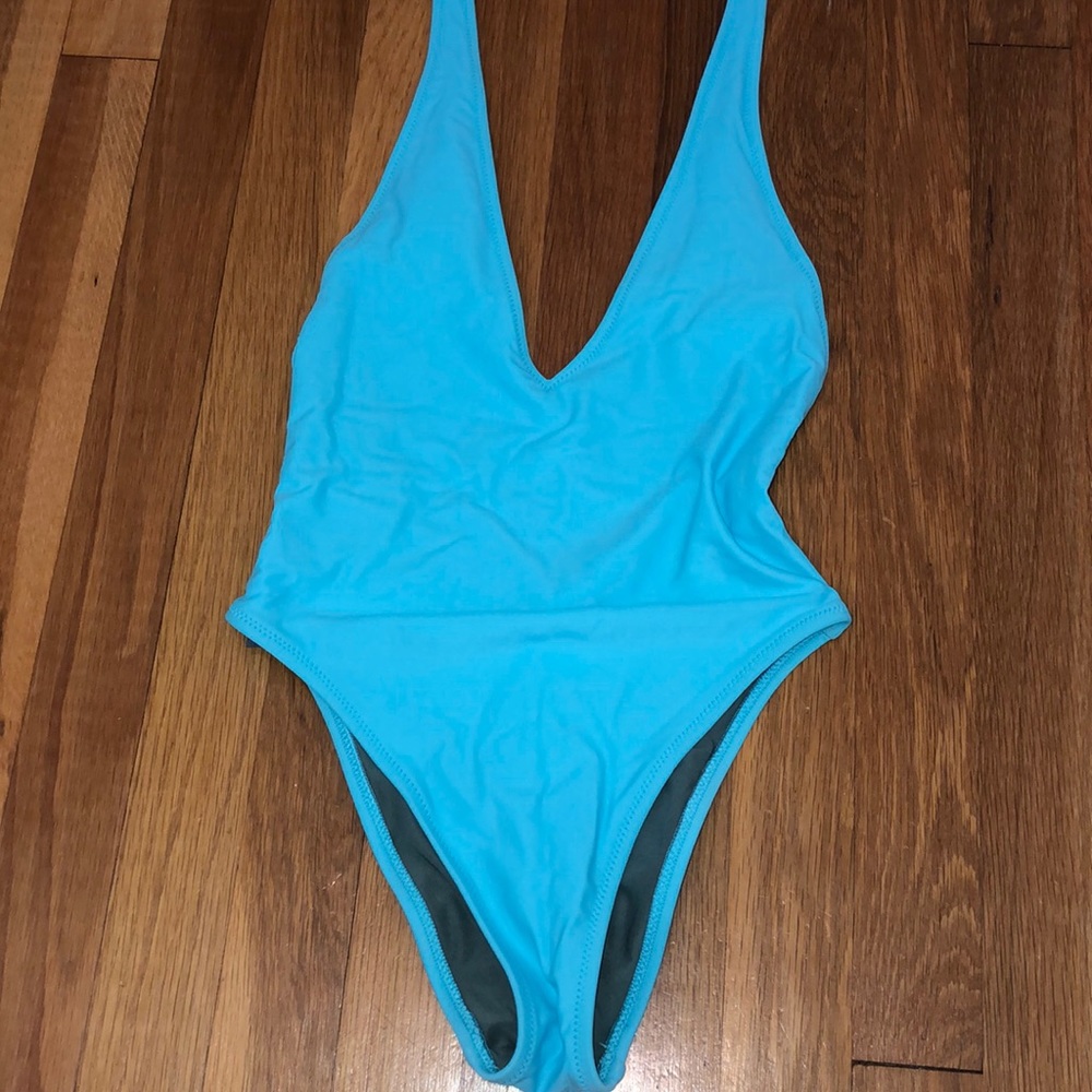 Aerie One Piece Bathing Suit (Never Worn)